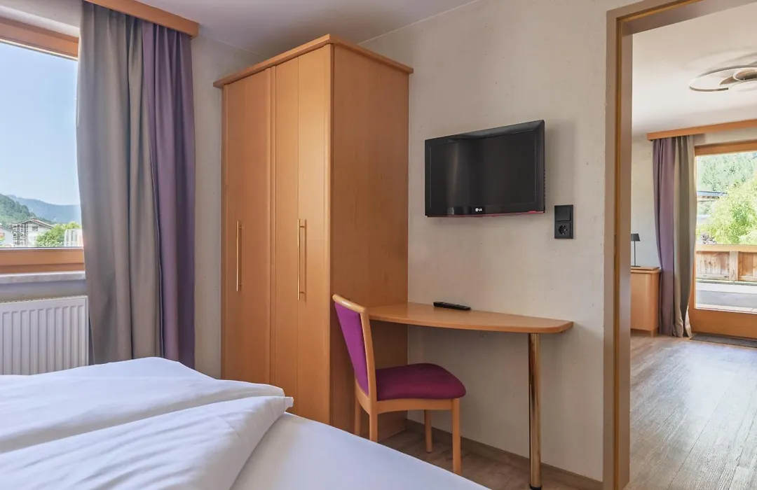 Boutiquehotel Acherl-1