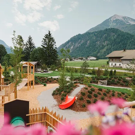 Boutiquehotel Acherl-3